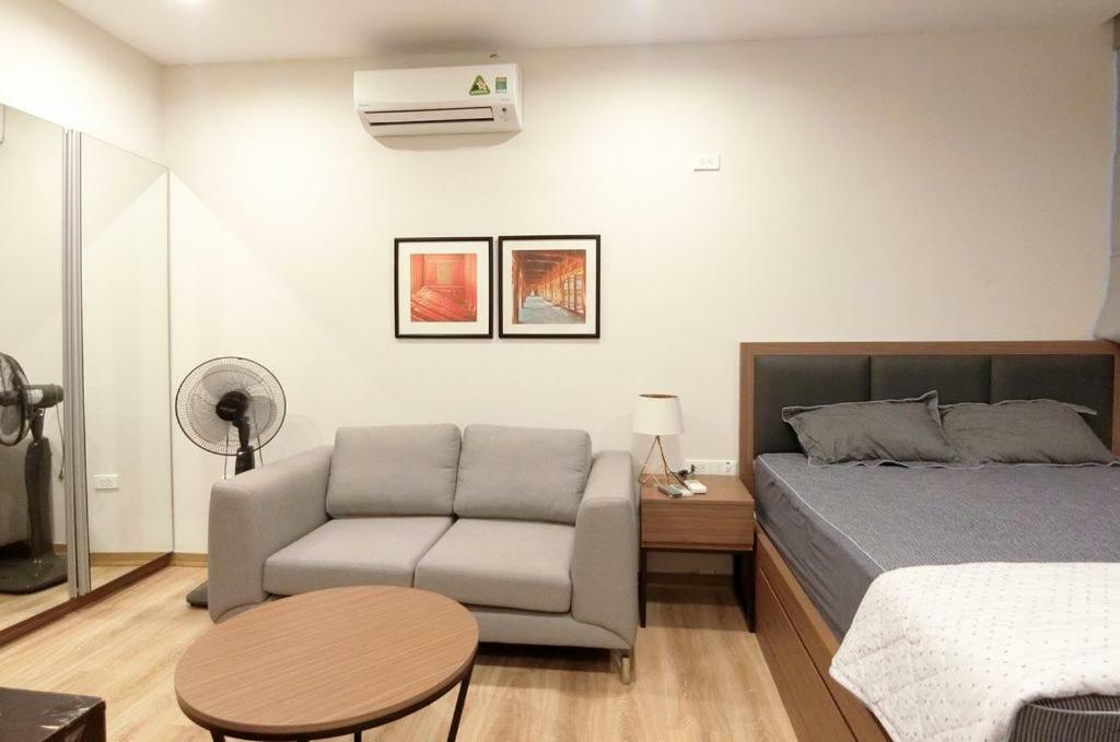Lotus West Aparthotel